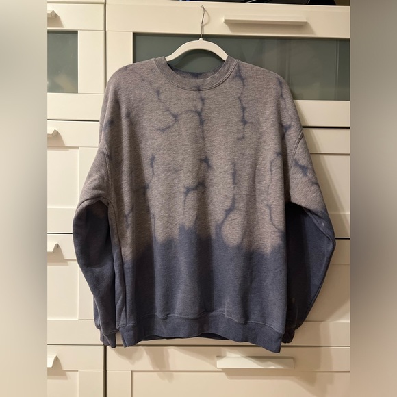 Wild Fable Blue Grey Tie Dye Fleece Crewneck Pullover Sweatshirt - Picture 3 of 6